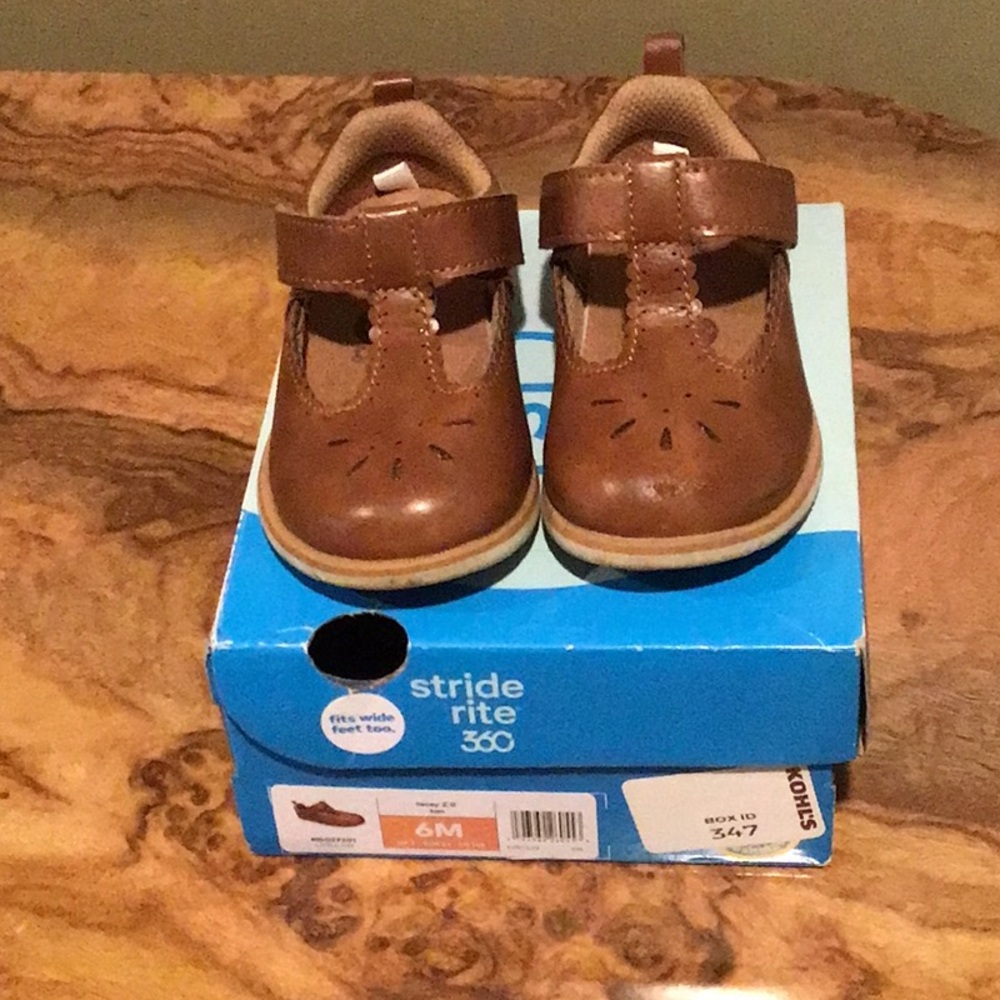Stride Rite Brown Leather T-Strap Mary Jane Baby Shoes